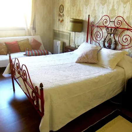 Homestay Casa Do Sol *
